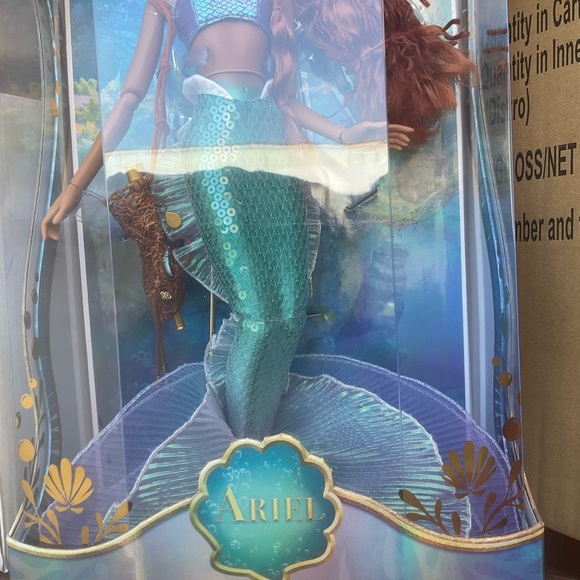 DISNEY LIMITED ARIEL LIVE ACTION MOVIE 2023 DOLL 17 IN H .. - Picture 4 of 7